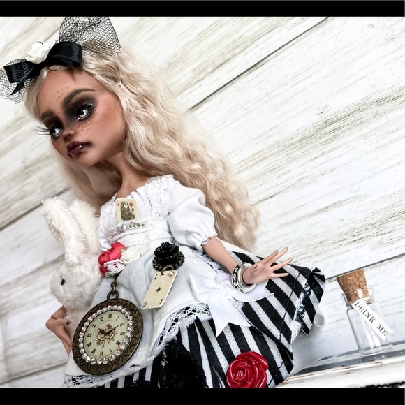 SOLD - Picture 10 of 14